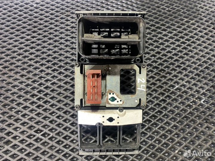 1348070 Панель управления ретардой Scania 4-series