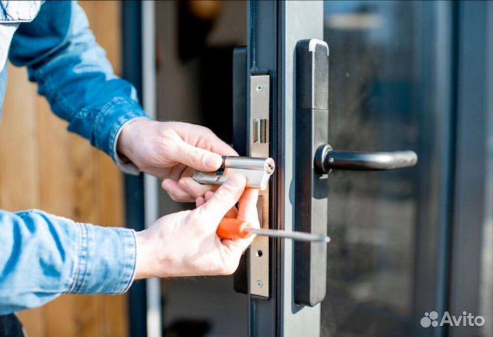 Вскрытие замков / Авто / Замена Установка замков