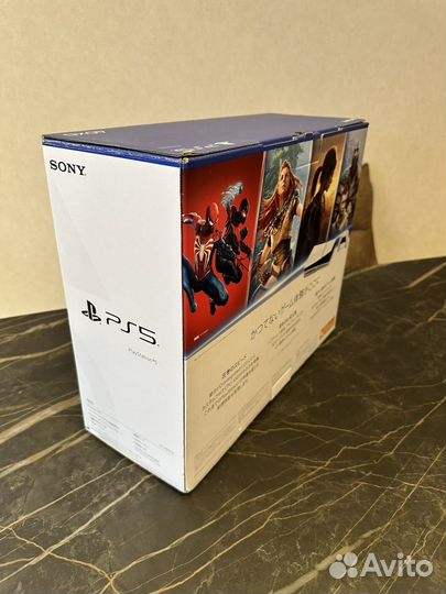 Пустая коробка от Sony playstation 5