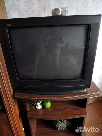 Продам телевизор