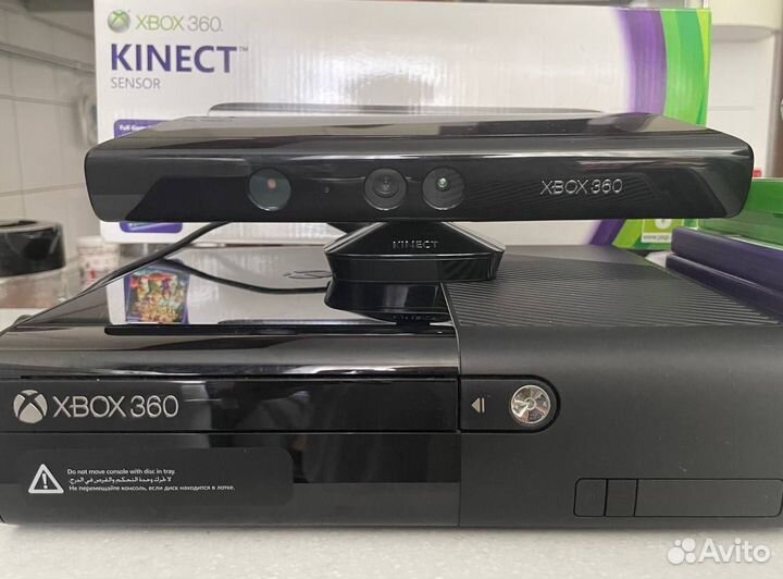 Xbox 360 с играми и кинектом