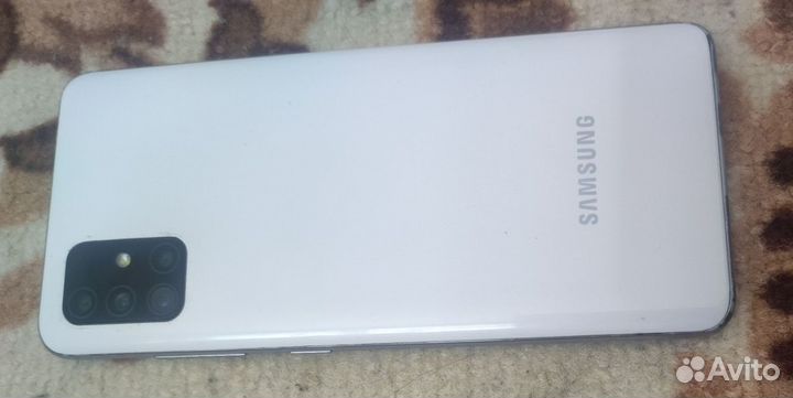 Samsung Galaxy A51, 4/64 ГБ