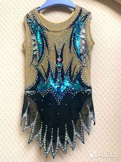 Купальник для художественной гимнастики