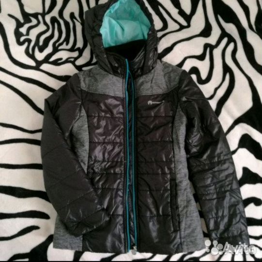 Куртка на девочку