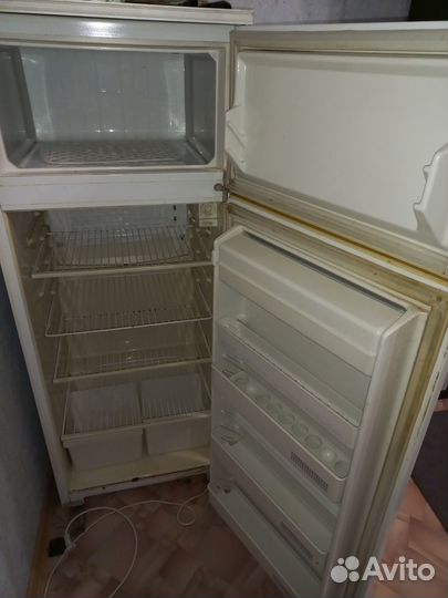 Холодильник бу