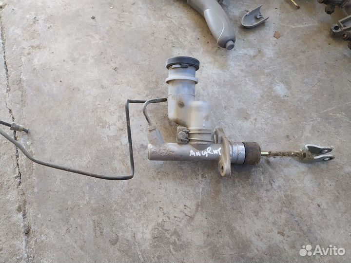 Цилиндр сцепления главный Hyundai Accent (MC) III