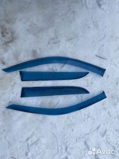 Дефлекторы синие