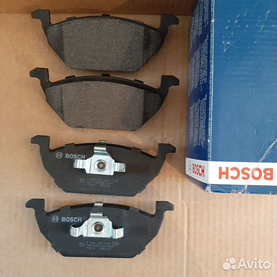 Колодки тормозные дисковые передние 0986424364