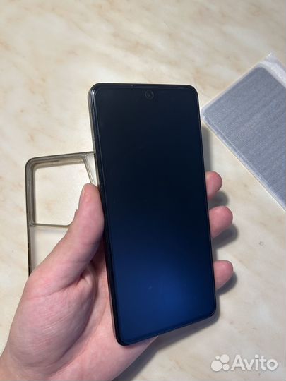 TECNO Camon 20 Pro 5G, 8/256 ГБ