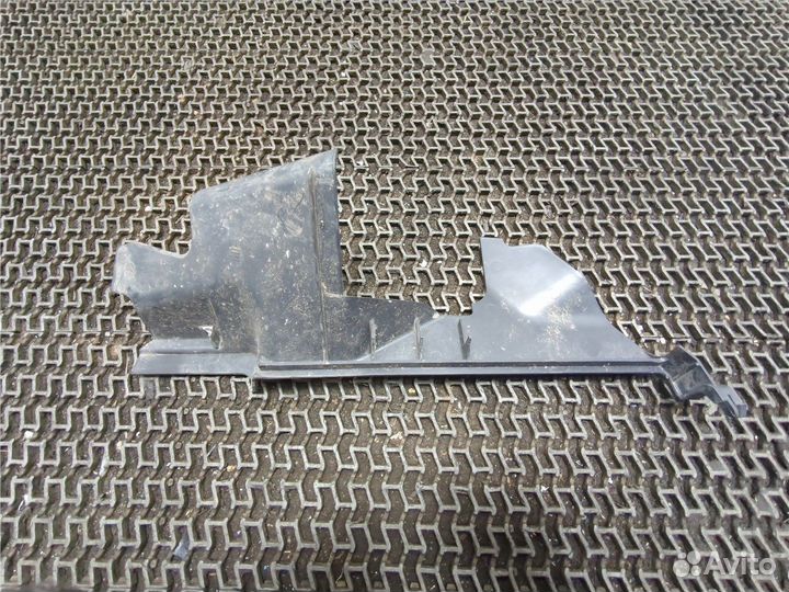 Пластик кузовной Renault Megane 3 2009, 2010