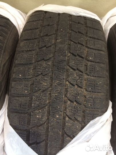 Toyo Observe GSi-5 205/55 R16 94Q