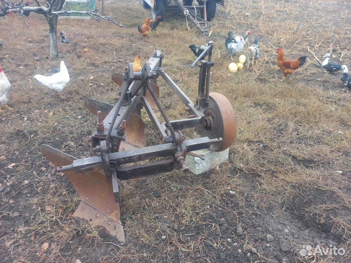 Плуг на мтз 82