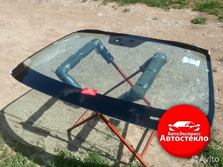 Лобовое стекло Kia Optima