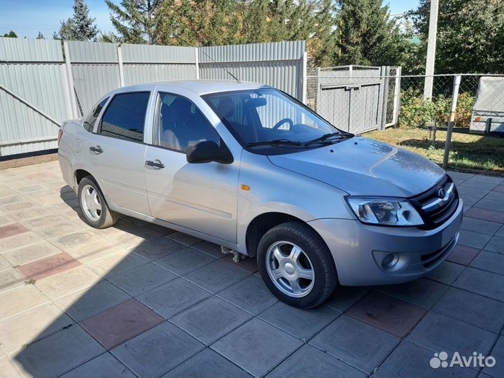 LADA Granta 1.6 МТ, 2012, 168 200 км