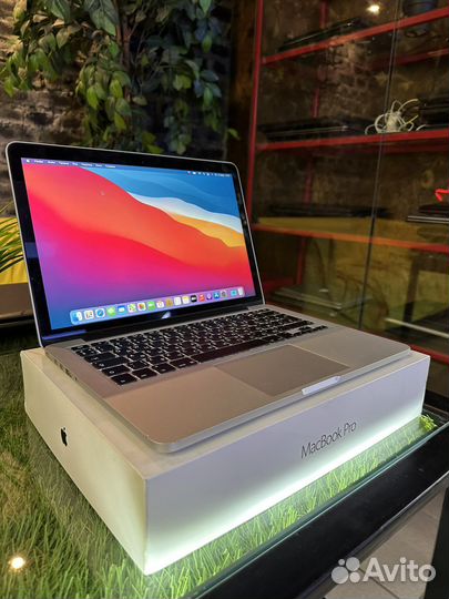 Apple MacBook Pro 13 Retina core i5 8gb 256gb