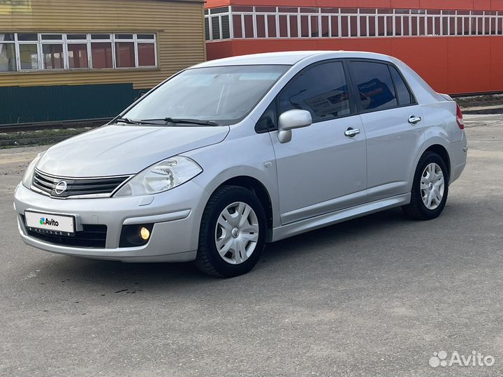 Nissan Tiida 1.6 МТ, 2010, 288 000 км