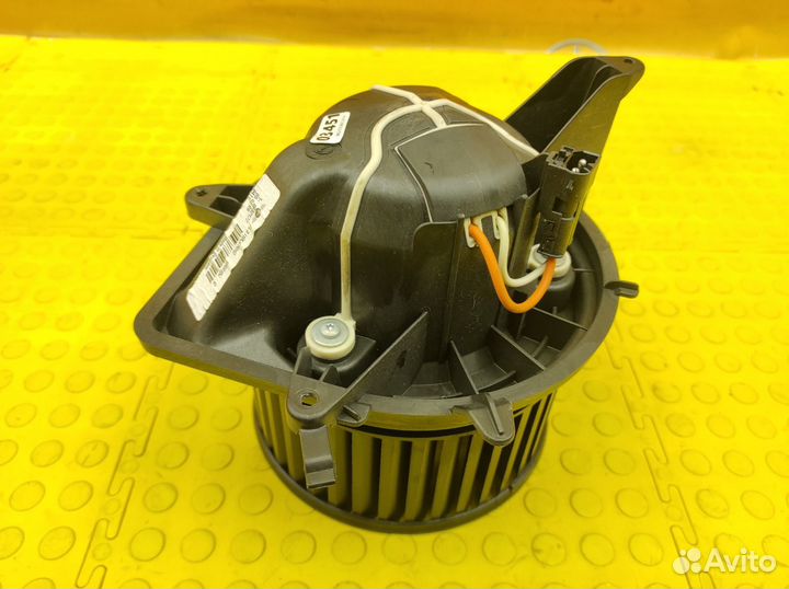 Моторчик отопителя Mini Cooper S R56 N14B16AB 1.6