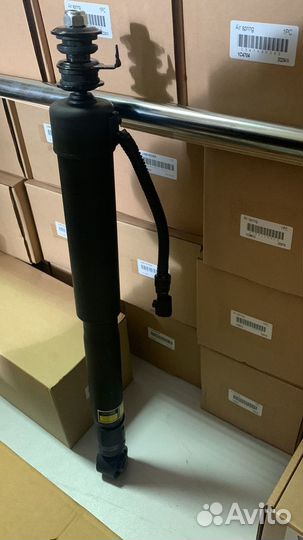 Задний амортизатор Toyota Prado 150