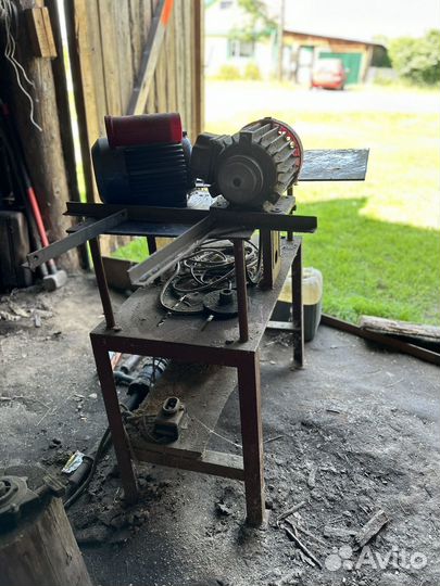 Деревообрабатывающий станок