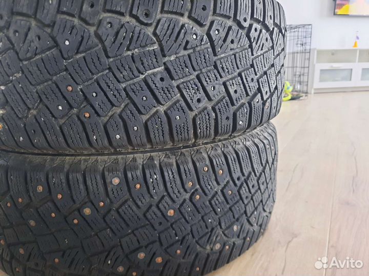 Continental IceContact 2 215/60 R16 99T