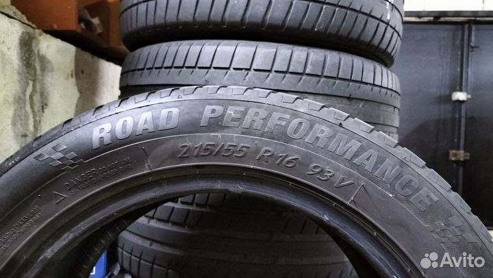 Kormoran Road Performance 215/55 R16 93V