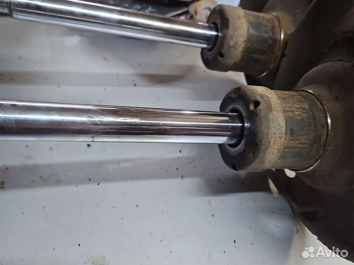 Передняя стойка Peugeot 308 пежо