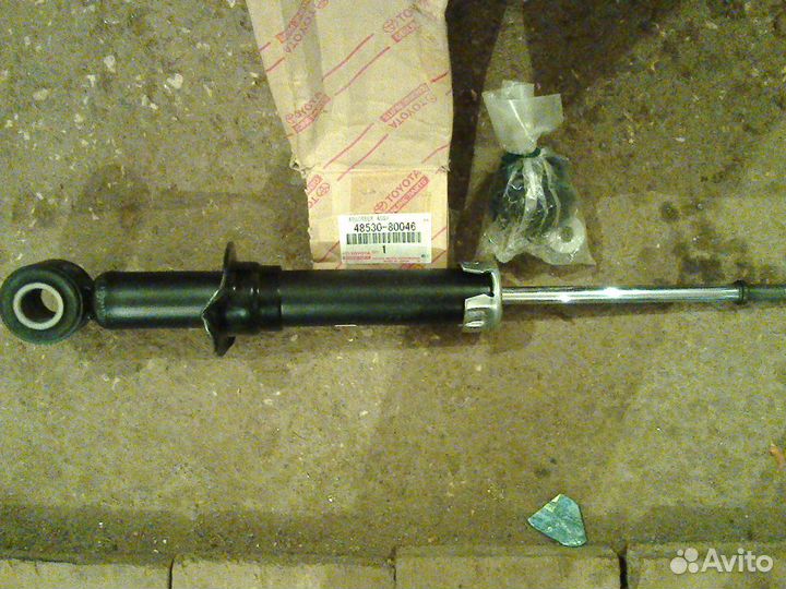 Амортизатор задний для toyota Corolla