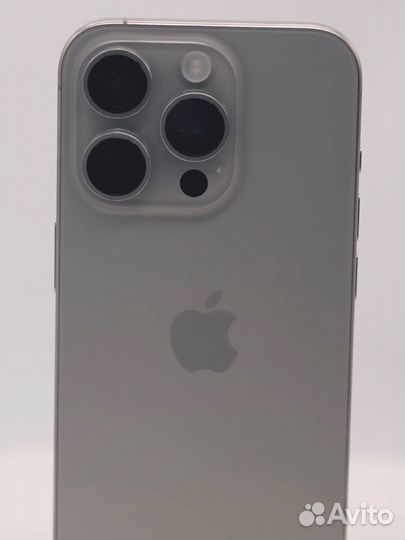 iPhone 15 Pro, 256 ГБ