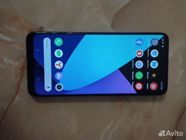 realme C3, 3/64 ГБ