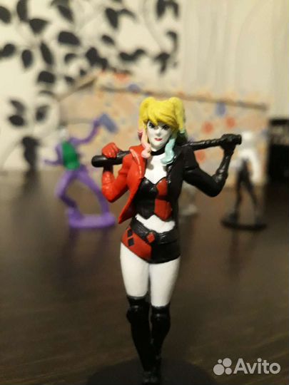 Фигурка героев