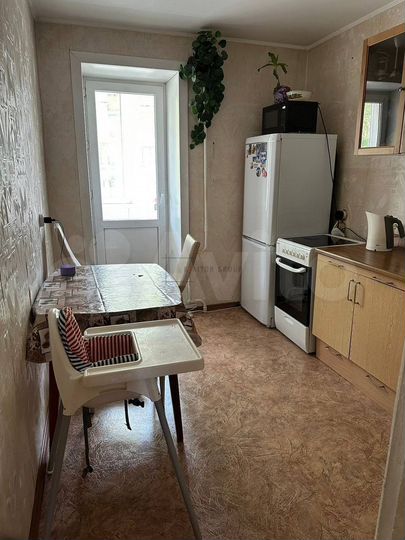 3-к. квартира, 60,4 м², 2/5 эт.