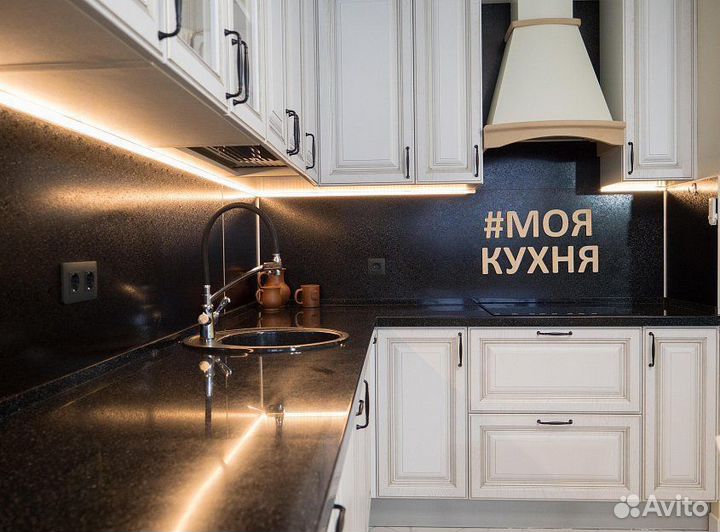 Кухонный гарнитур угловой