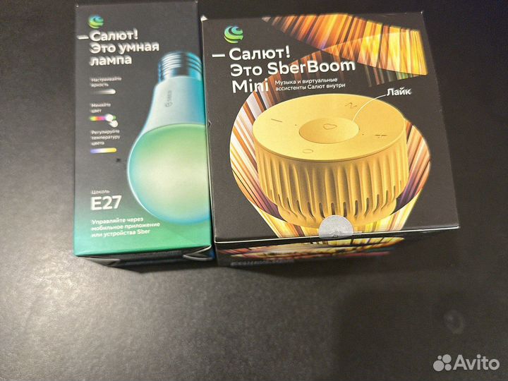 Умная колонка сбер и Умна лампочка сбер