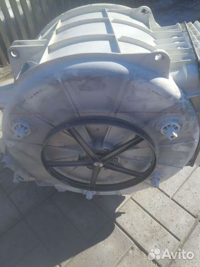 Бак в сборе стиральной машины Ariston