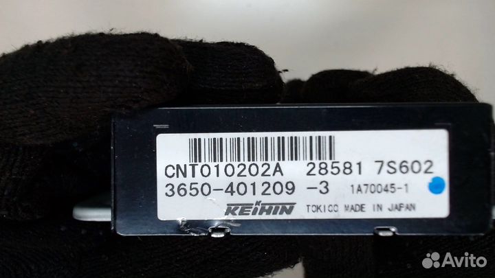 Блок управления подвеской Infiniti QX56, 2004