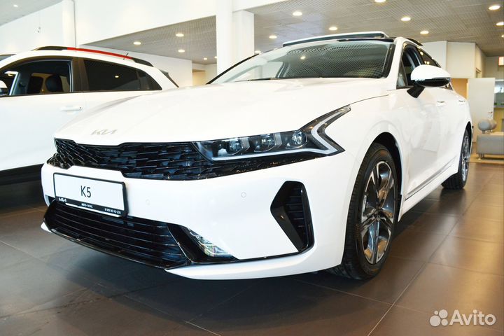 Kia K5 2.0 AT, 2022