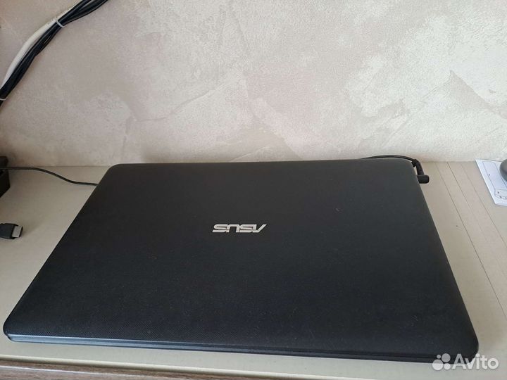 Asus X751L