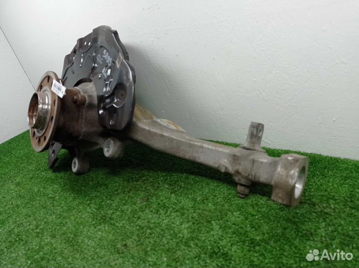 Кулак L Mercedes GLC W253 A2533320101