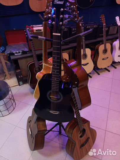 Гитара акустическая