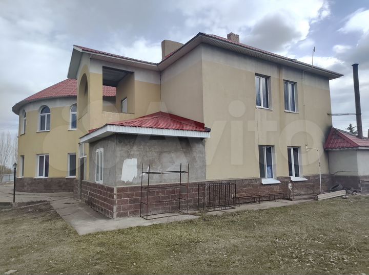 Здание, 482.2 м²