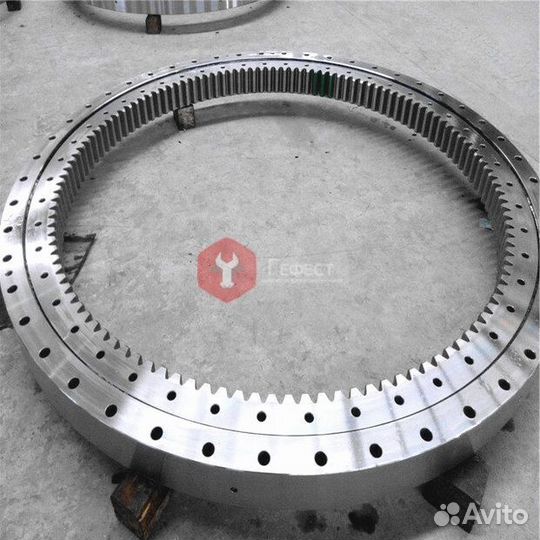 Опорно-поворотный круг Doosan DX340LCA K1006604