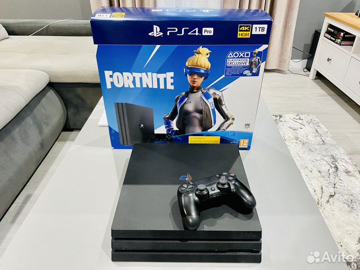 Sony Ps4 pro 1Tb / как новая / 3я ревизия