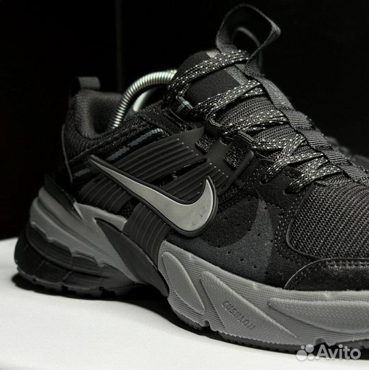 Кроссовки Nike V2K Run Runtekk dark