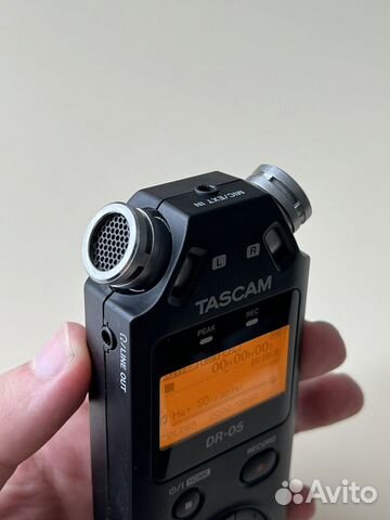 Диктофон Tascam DR-05 объявление продам