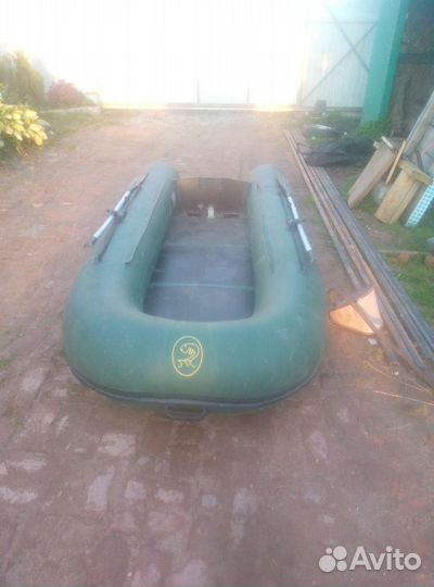 Надувная лодка
