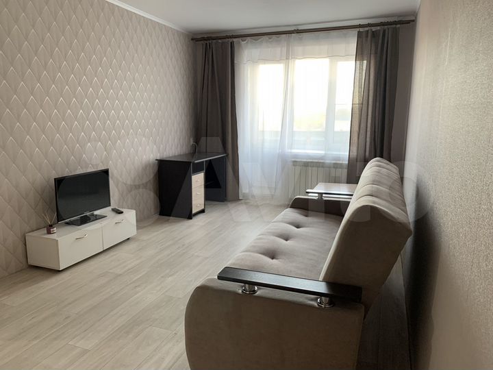 2-к. квартира, 50 м², 2/5 эт.