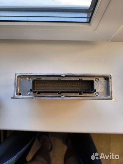 Запчасти на saab-9000