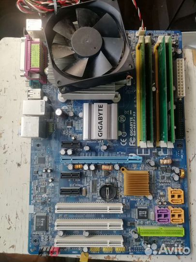 Материнская плата