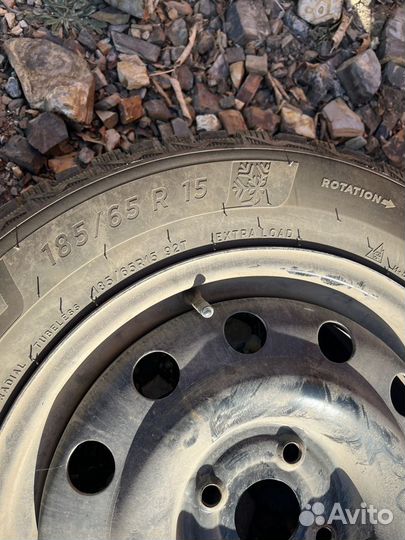 Michelin X-Ice North 4 185/65 R15