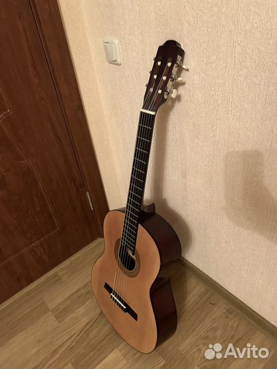 Классическая гитара